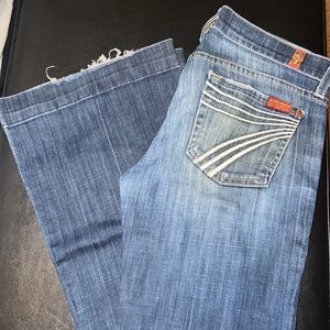 {7FAMK} DOJO flare jeans